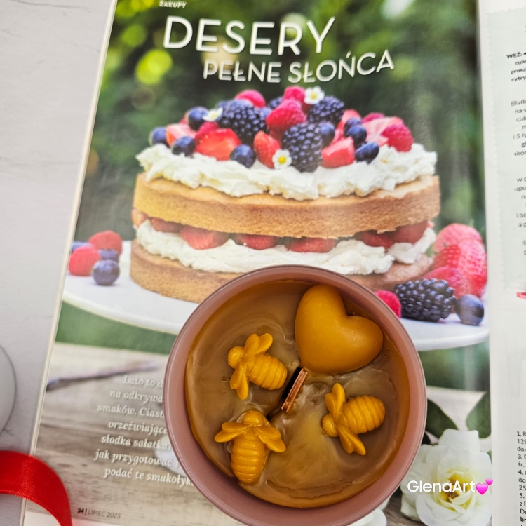 Świeca pszczela świeczka z wosku pszczelego wosk pszczeli w różowym szkle naturalna świeca z 100 % wosku pszczelego naturalny bez chemii pachnąca miodkiem i propolisem naturalna świeczka pszczela 200 g wosk