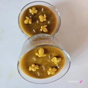 Świeca świeczka w szkle z wosku pszczelego wosk pszczeli w grubym szkle naturalna świeca z 100 % wosku pszczelego naturalny bez chemii pachnąca miodkiem naturalna świeczka pszczela pachnąca miodem
