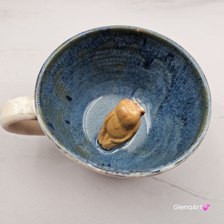 Filiżanka SOWA ceramiczna bez spodka z figurką sówki w środku ręcznie toczona i malowana ze spodkiem szkliwa niebieskie , beżowe i róż sowa :) kubek sowa z sową