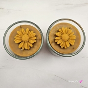 Świeca pszczela świeczka w szkle z wosku pszczelego wosk pszczeli w grubym szkle naturalna świeca z 100 % wosku pszczelego naturalny bez chemii pachnąca miodkiem i propolisem naturalna świeczka pszczela pachnąca miodem