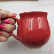 Kubek czeski czerwony beczułka w kolorze krwisto czerwonym ceramiczny Glena Art beczułka kubek z uszkiem do kawy herbaty ulubiony kubek ceramiczny ceramika 220 ml czerwony