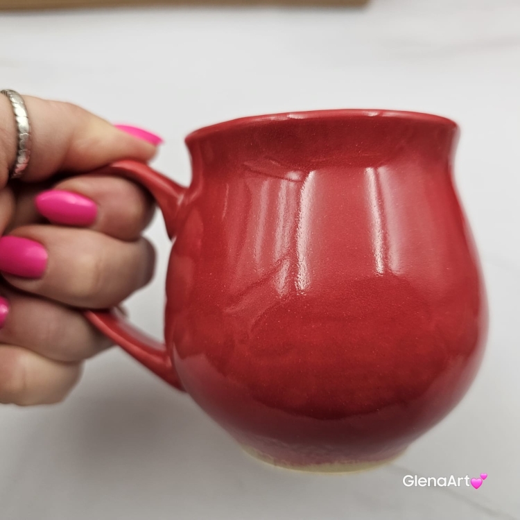 Kubek czeski czerwony beczułka w kolorze krwisto czerwonym ceramiczny Glena Art beczułka kubek z uszkiem do kawy herbaty ulubiony kubek ceramiczny ceramika 220 ml czerwony