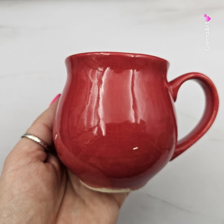 Kubek czeski czerwony beczułka w kolorze krwisto czerwonym ceramiczny Glena Art beczułka kubek z uszkiem do kawy herbaty ulubiony kubek ceramiczny ceramika 220 ml czerwony