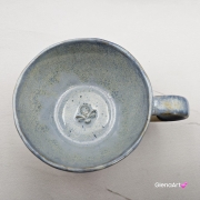 Filiżanka ceramiczna Glena Art niebieska z uszkiem do kawy herbaty ulubiony kubek ceramiczny ceramika 250 ml z małą pszczółką wewnątrz