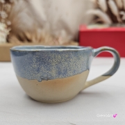 Filiżanka ceramiczna Glena Art niebieska z uszkiem do kawy herbaty ulubiony kubek ceramiczny ceramika 250 ml z małą pszczółką wewnątrz