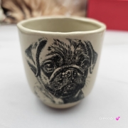 ubek czarka ceramiczna z mopsem ceramiczna Glena Art kubek bez uszka do kawy herbaty ulubiony kubek ceramiczny ceramika 200 ml piesek mops z mopsem