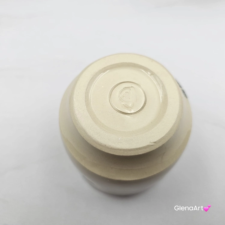ubek czarka ceramiczna z mopsem ceramiczna Glena Art kubek bez uszka do kawy herbaty ulubiony kubek ceramiczny ceramika 200 ml piesek mops z mopsem