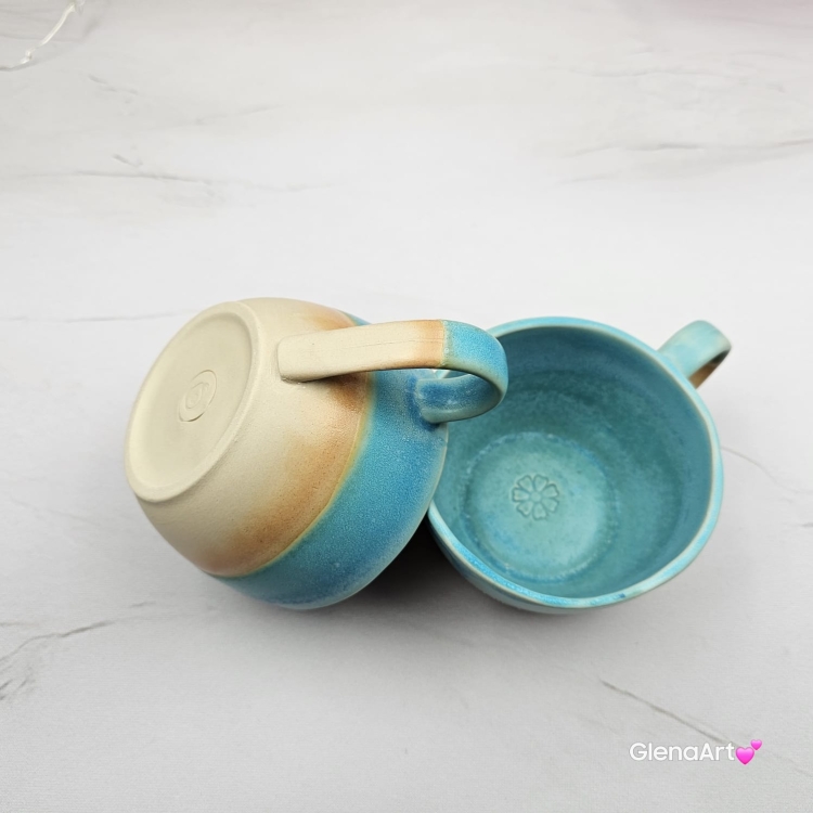 Filiżanka ceramiczna Glena Art turkusowa z uszkiem do kawy herbaty ulubiony kubek ceramiczny ceramika 250 ml z kwiatkiem satynowy turkus