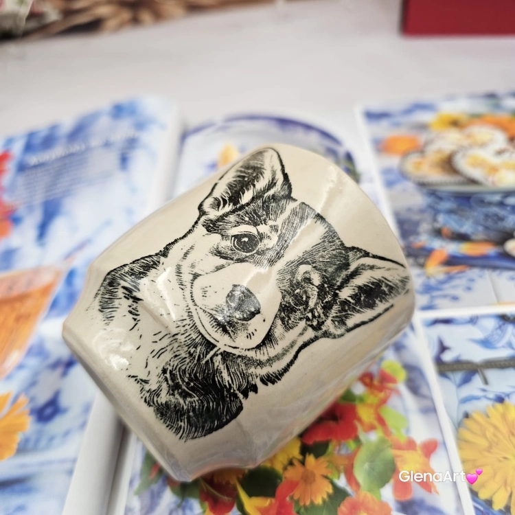 Kubek czarka ceramiczna z pieskiem Corgi ceramiczna Glena Art kubek bez uszka do kawy herbaty ulubiony kubek ceramiczny ceramika 200 ml pies Corgi corgim