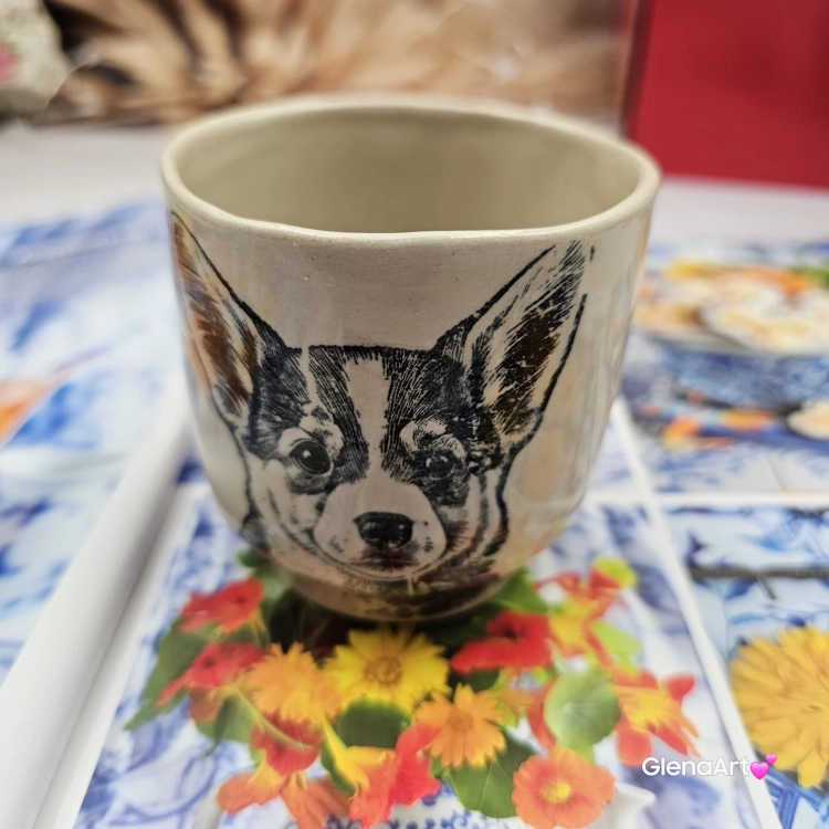 Kubek czarka ceramiczna z pieskiem Corgi ceramiczna Glena Art kubek bez uszka do kawy herbaty ulubiony kubek ceramiczny ceramika 200 ml pies Corgi corgim