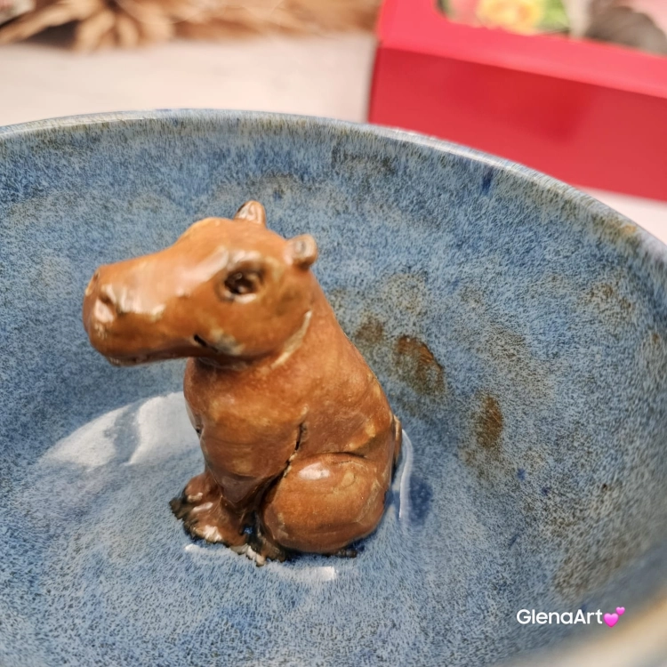 Filiżanka KAPIBARA ceramiczna bez spodka z KAPIBARĄ w środku ręcznie toczona rękodzieło wyjątkowa filiżanka kapibara kubek z kapibarą