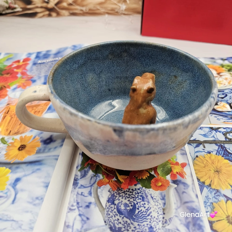 Filiżanka KAPIBARA ceramiczna bez spodka z KAPIBARĄ w środku ręcznie toczona rękodzieło wyjątkowa filiżanka kapibara kubek z kapibarą