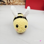 PSZCZOŁA na szydełku pszczółka żółta na szydełku rękodzieło na szydełku polskie pszczoła urocza na szydełku szydełkowa