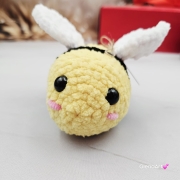 PSZCZOŁA na szydełku pszczółka żółta na szydełku rękodzieło na szydełku polskie pszczoła urocza na szydełku szydełkowa