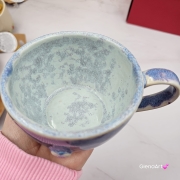 Filiżanka ceramiczna Glena Art niebieska lawenda z uszkiem do kawy herbaty ulubiony kubek ceramiczny ceramika 250 ml rękodzieło niebieskie kolory