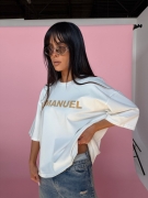 Tshirt bluzka błękitna BLANK ecru/beż LA MANUEL 100 % bawełna biały napis ONE SIZE bluzka z krótkim rękawem i logo La Manuel ecru bluzka