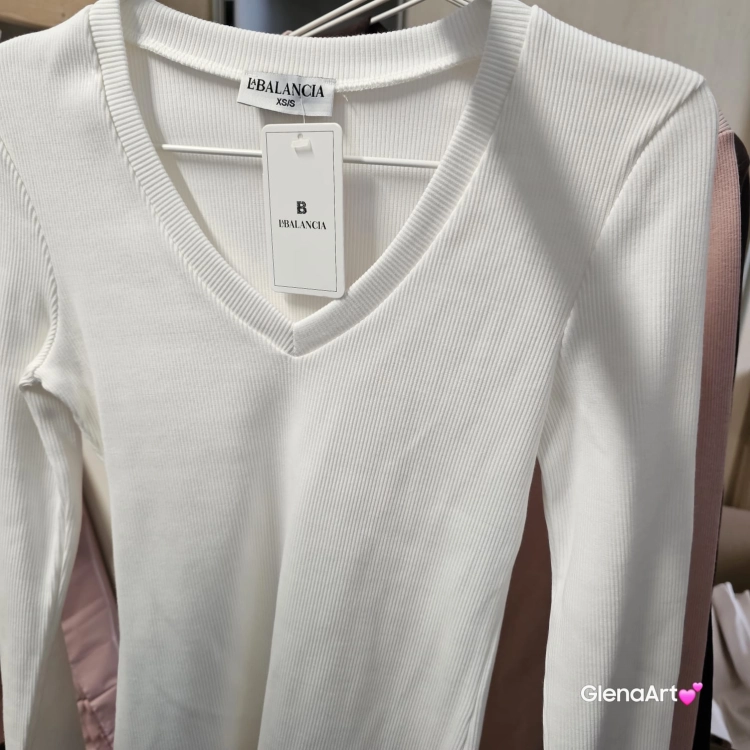 Bluzka ZURI - Ecru La Balancia z długim rękawem w prążek XS/S i M/L elegancka bluzka z dekoltem V piękna ecru