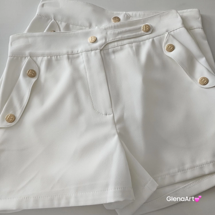 Spodenki model - PERLA ECRU La Balancia roz. M/L z guzikami i kieszonkami ecru spodenki materiałowe eleganckie Labalancia