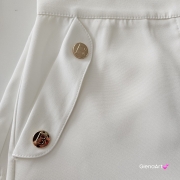 Spodenki model - PERLA ECRU La Balancia roz. M/L z guzikami i kieszonkami ecru spodenki materiałowe eleganckie Labalancia