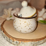 Cukiernica ceramiczna Trio Rustic Krem Kera nakrapiana