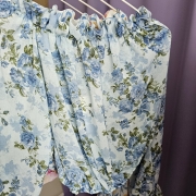 Bluzka Hiszpanka MIA - Blue Fiora róże LaBalancia cudny letni model Uni 70 % len