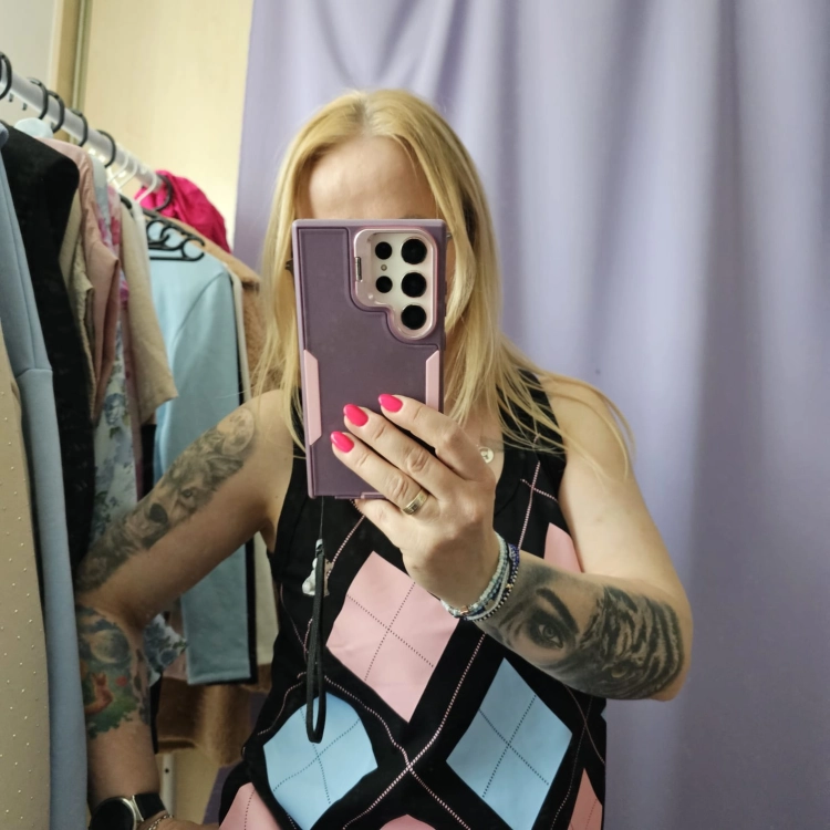 Czarny luźny top w romby letnia bluzka bez rękawów top czarny i róż Uni s/m/l