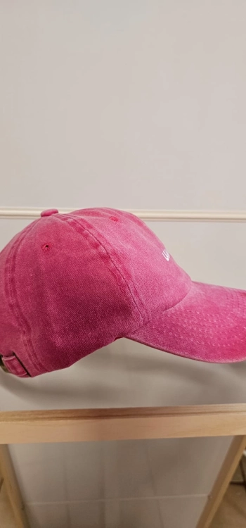 Czapka z daszkiem damska Czapka z daszkiem BONDI washed pink LAMANUEL czapka z daszkiem i wyszytym logo Lamanuel Uni