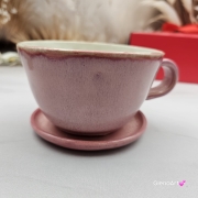 Filiżanka KOŃ ceramiczna z KONIEM i z spodkiem w środku figurka KONIA ręcznie toczona i malowana w kolorze różowym cukierkowym prezent dla miłośnika natury kubek z koniem