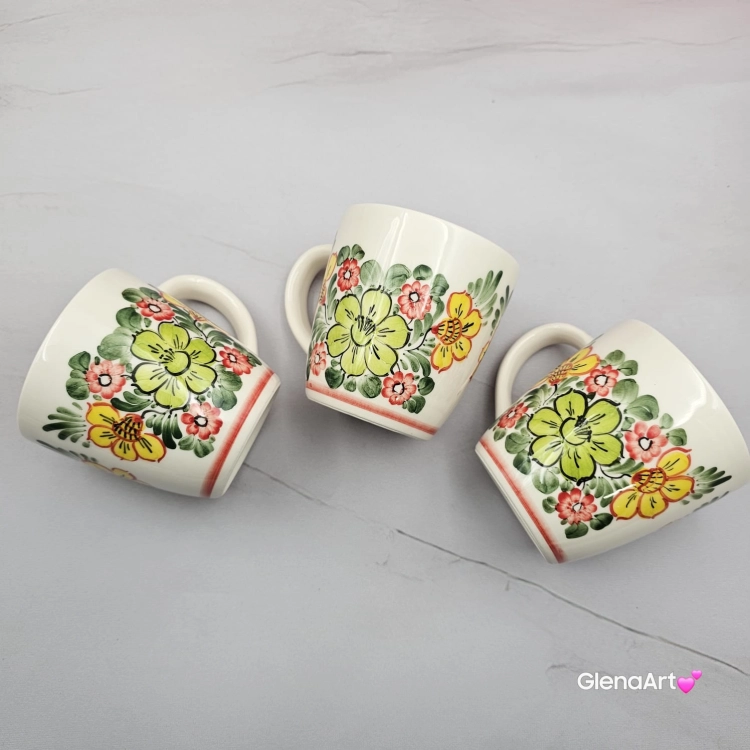 Kubek ceramiczny 330 ml Julia motyw kwiatowy Fajans Włocławek malowany ręcznie kubek z motywem kwiatowym wiosna