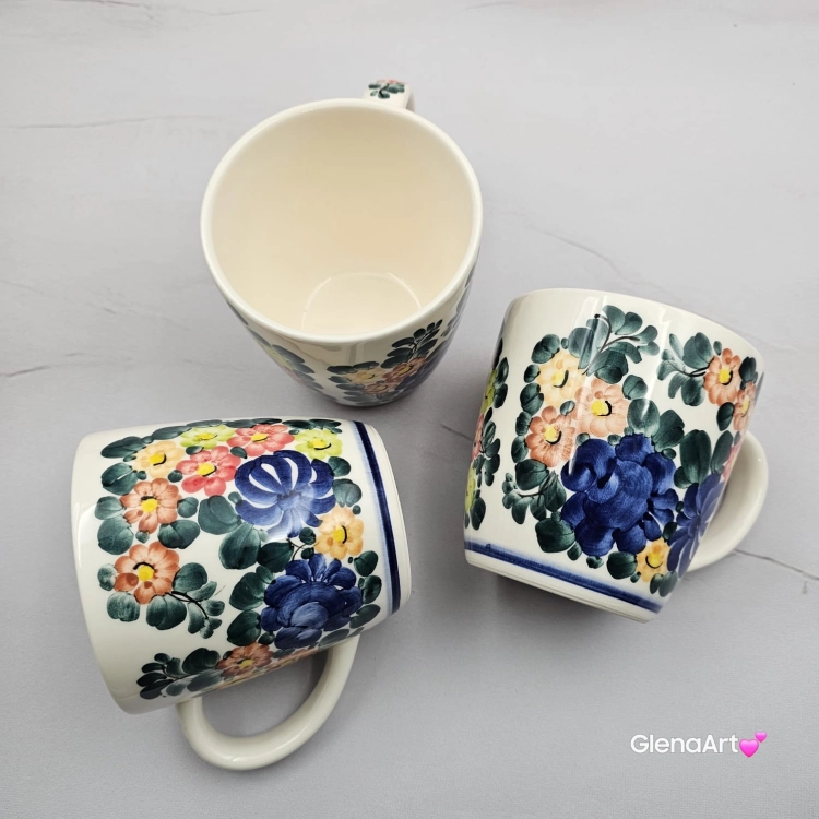 Kubek ceramiczny 330 ml Julia motyw kwiatowy Fajans Włocławek malowany ręcznie kubek z motywem kwiatowym lato