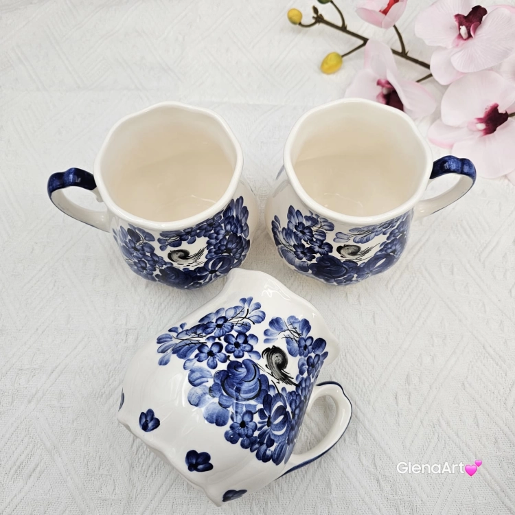 Kubek ceramiczny niebieski z ptaszkiem kobaltowy Fajans Włocławek 550 ml z ptaszkiem malowany ręcznie kubek z motywem kwiatowym niebieskim kubek w kwiaty