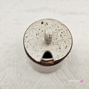 Cukiernica ceramiczna Hanny Rustic Krem Kera nakrapiana Kera Ceramika solidna cukiernica kremowa z pokrywką