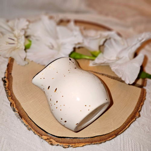 Mlecznik ceramiczny Trio Rustic Krem Kera nakrapiany