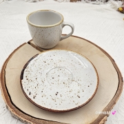 Filiżanka ceramiczna bel ze spodkiem rustykalna nakrapiana RUSTIC Krem Kera nakrapiana 200 ml elegancka filiżanka