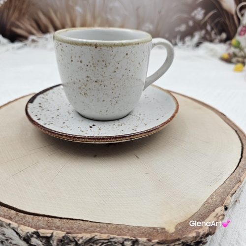Filiżanka ceramiczna bel ze spodkiem rustykalna nakrapiana RUSTIC Krem Kera nakrapiana 200 ml elegancka filiżanka