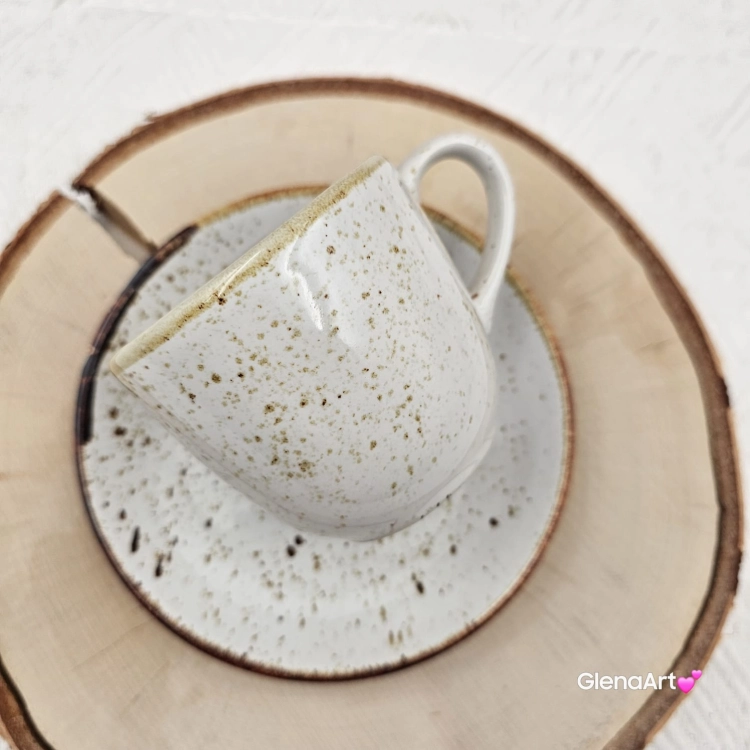 Filiżanka ceramiczna bel ze spodkiem rustykalna nakrapiana RUSTIC Krem Kera nakrapiana 200 ml elegancka filiżanka