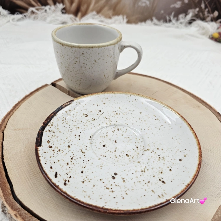 Filiżanka ceramiczna bel ze spodkiem rustykalna nakrapiana RUSTIC Krem Kera nakrapiana 200 ml elegancka filiżanka