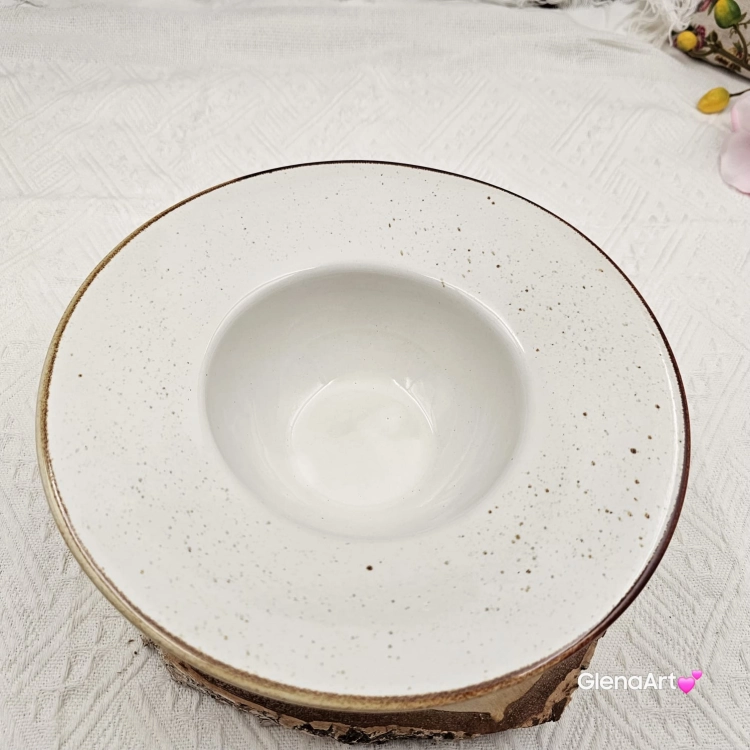 Talerz do makaronu zupy pasty rustykalny nakrapiany rustic krem still Kera 23 cm elegancki talerz do zupy makaronu i pasty