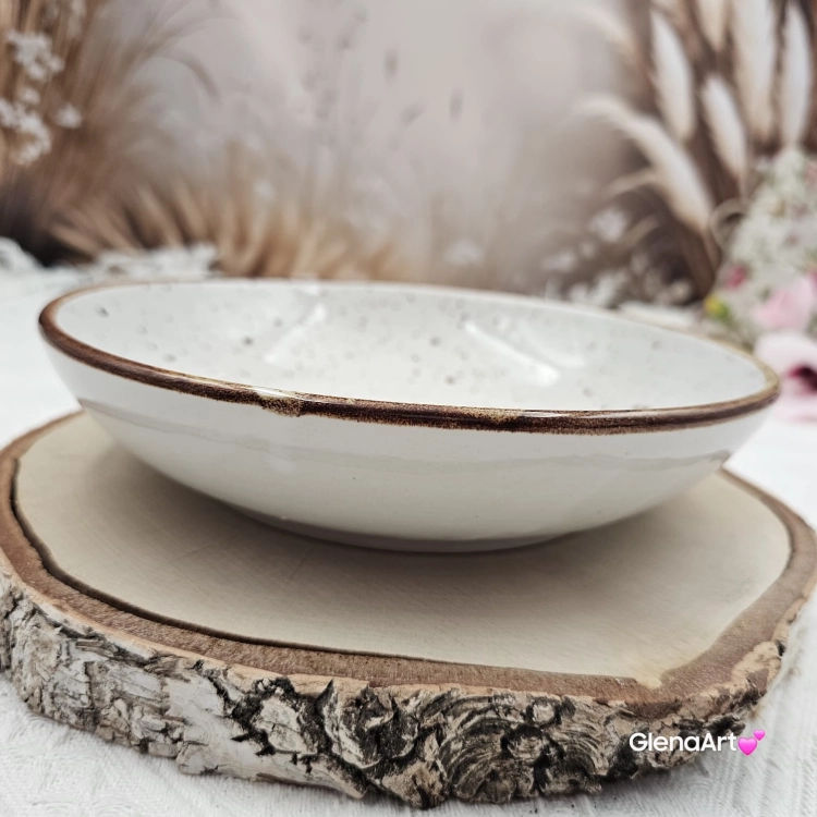 Talerz głęboki do zupy kremu pasty rustykalny nakrapiany rustic krem still Kera 22 cm elegancki talerz do zupy