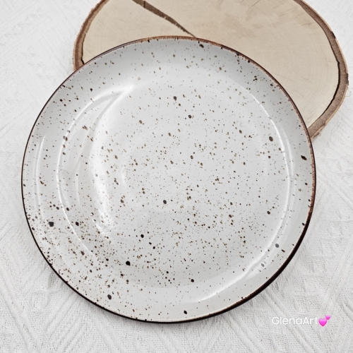 Talerzyk śniadaniowy rustykalny nakrapiany rustic krem still Kera 21 cm elegancki talerz śniadaniowy