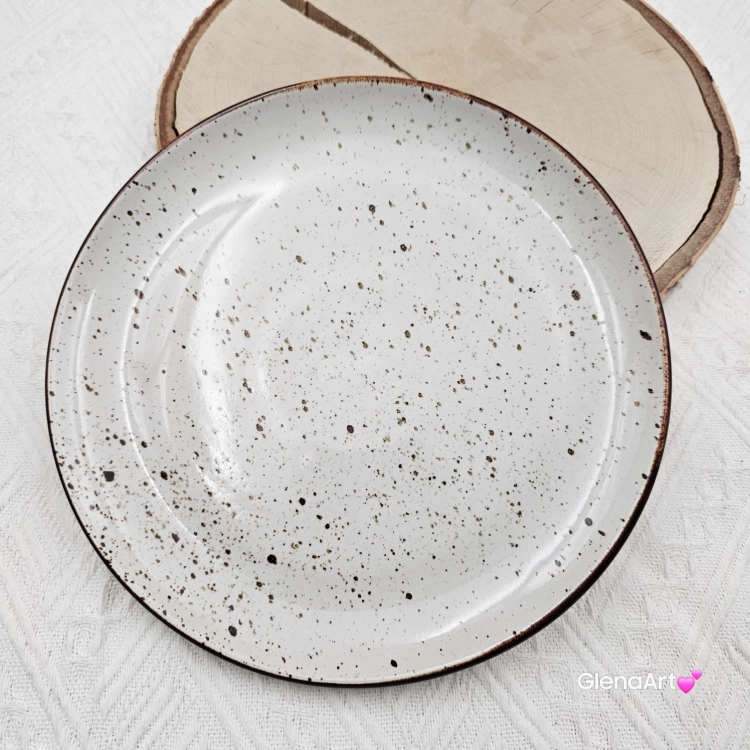 Talerzyk śniadaniowy rustykalny nakrapiany rustic krem still Kera 21 cm elegancki talerz śniadaniowy