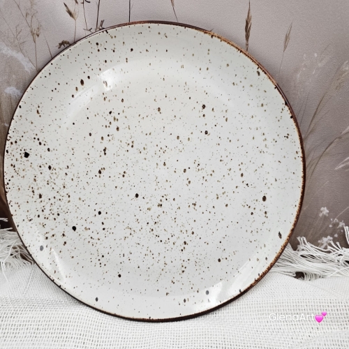 Talerzyk śniadaniowy rustykalny nakrapiany rustic krem still Kera 21 cm elegancki talerz śniadaniowy