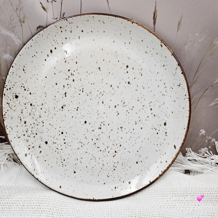 Talerzyk śniadaniowy rustykalny nakrapiany rustic krem still Kera 21 cm elegancki talerz śniadaniowy