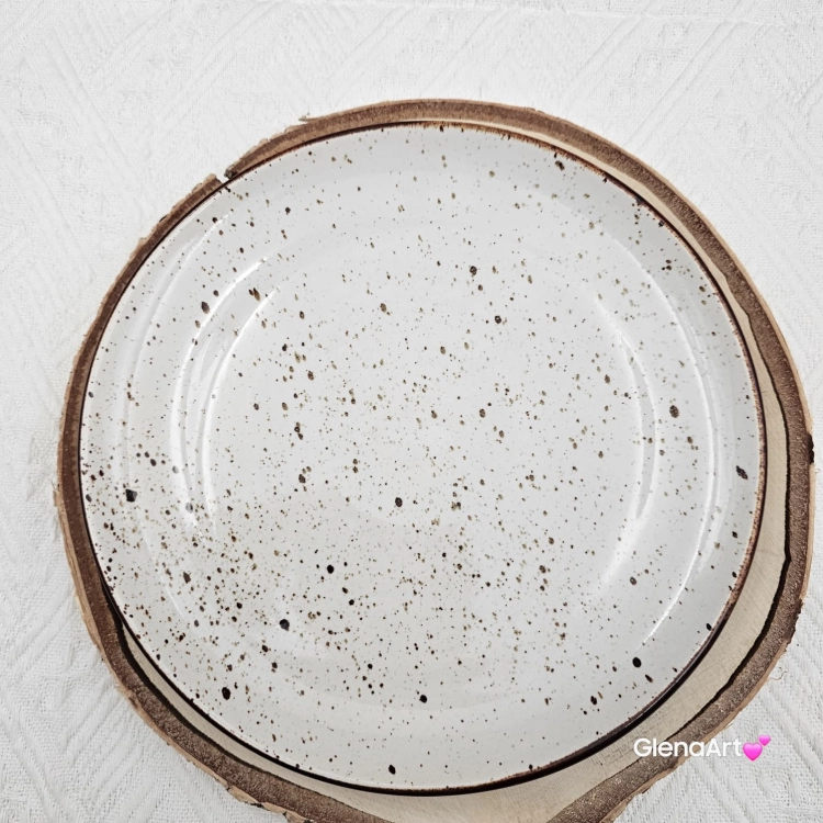 Talerzyk śniadaniowy rustykalny nakrapiany rustic krem still Kera 21 cm elegancki talerz śniadaniowy
