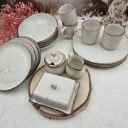 Zestaw zastawa ceramiczna rustykalna komplet stołowy kera Still Rustic Krem Kera nakrapiana 19 częściowy zestaw na prezent na ślub wesele komplet ceramiki