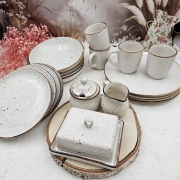 Zestaw zastawa ceramiczna rustykalna komplet stołowy kera Still Rustic Krem Kera nakrapiana 19 częściowy zestaw na prezent na ślub wesele komplet ceramiki