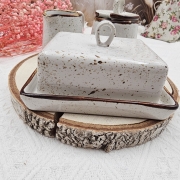 Zestaw 3 - części zastawa stołowa ceramiczna rustykalna komplet stołowy maselnica cukiernica mlecznik kera Still Rustic Krem nakrapiana 3 częściowy zestaw na prezent komplet ceramiki NW