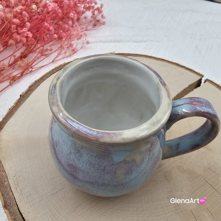 Kubek czeski niebieski z refleksami beczułka w kolorze niebieskim ceramiczny Glena Art beczułka kubek z uszkiem do kawy herbaty ulubiony kubek ceramiczny ceramika 220 ml