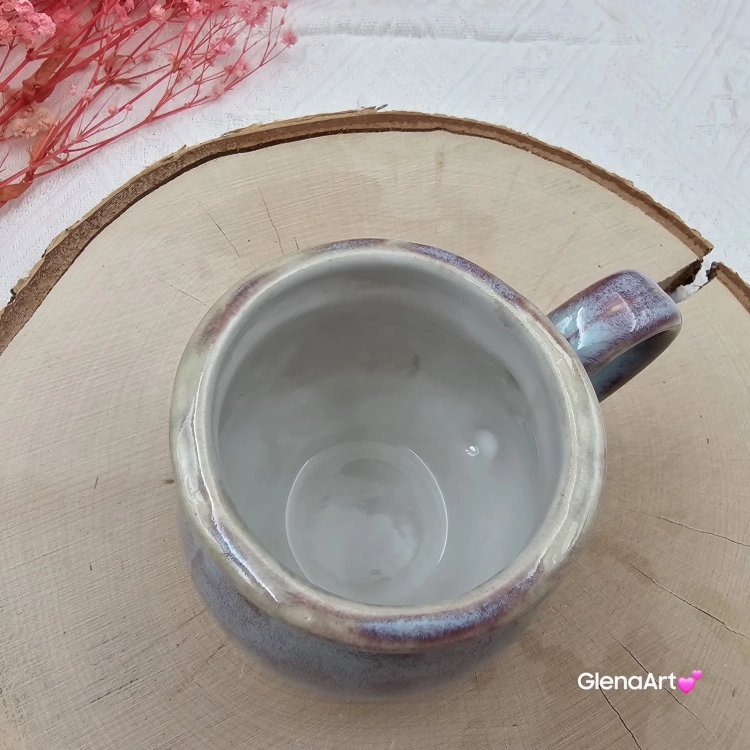 Kubek czeski niebieski z refleksami beczułka w kolorze niebieskim ceramiczny Glena Art beczułka kubek z uszkiem do kawy herbaty ulubiony kubek ceramiczny ceramika 220 ml