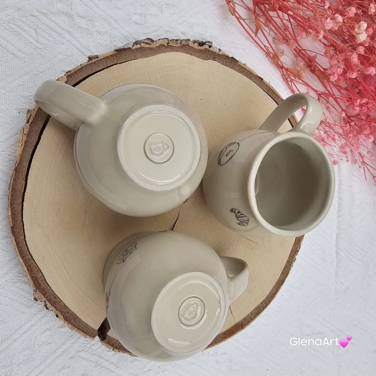 Kubek czeski z rogalikami i serduszkami beczułka ceramiczny Glena Art kubek z uszkiem do kawy herbaty ulubiony kubek ceramiczny ceramika 220 ml z rogalikami i czerwonymi serduszkami